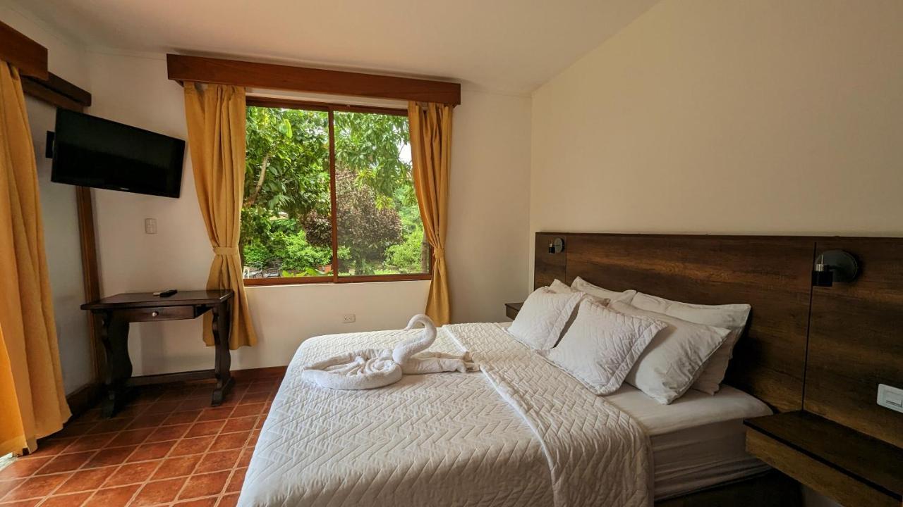 Lava House Hostal Puerto Ayora  Zewnętrze zdjęcie