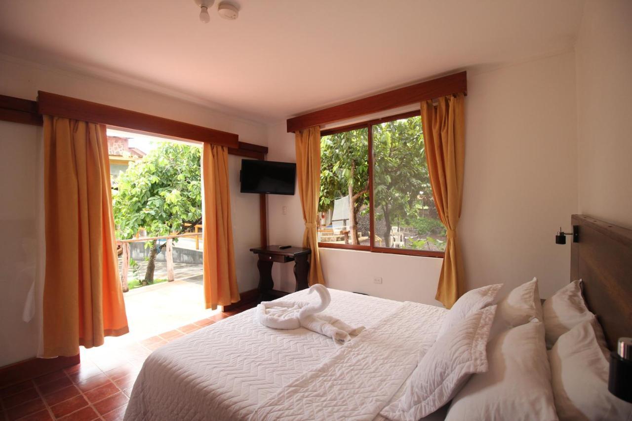 Lava House Hostal Puerto Ayora  Zewnętrze zdjęcie