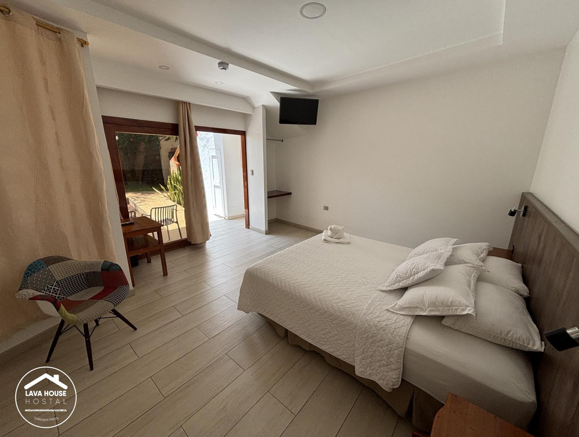 Lava House Hostal Puerto Ayora  Zewnętrze zdjęcie